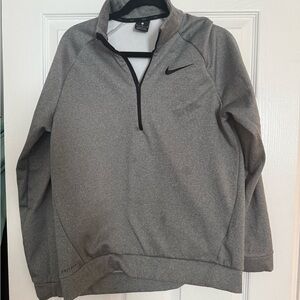 Nike Men's Performance dri-fit Gray Jacket